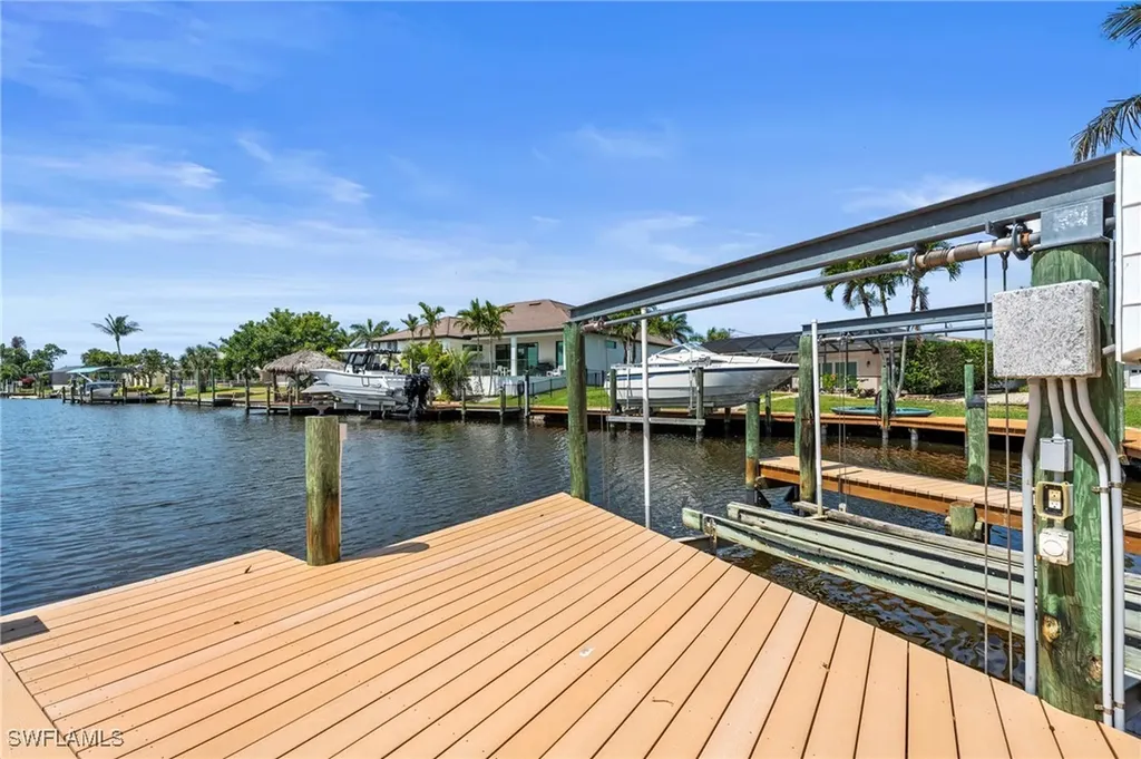 4902 Seville Court Cape Coral FL 33904