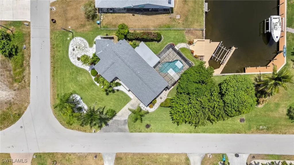 4902 Seville Court Cape Coral FL 33904