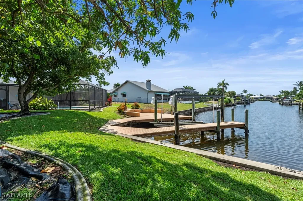 4902 Seville Court Cape Coral FL 33904