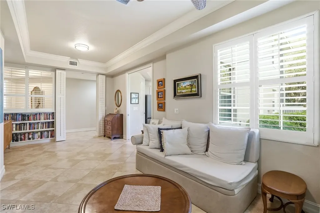 4964 Westchester Court Naples FL 34105