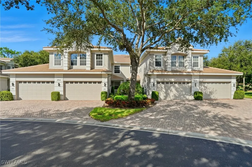 4964 Westchester Court Naples FL 34105