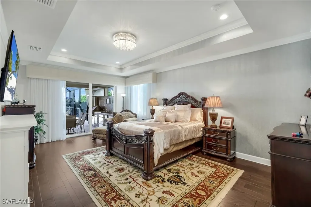 9075 Breakwater Drive Naples FL 34120