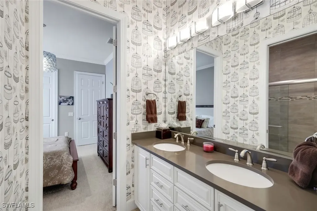 9075 Breakwater Drive Naples FL 34120