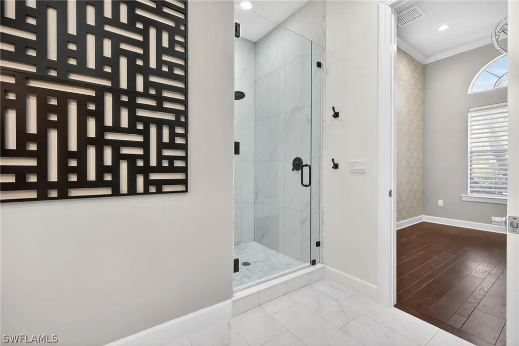 9075 Breakwater Drive Naples FL 34120