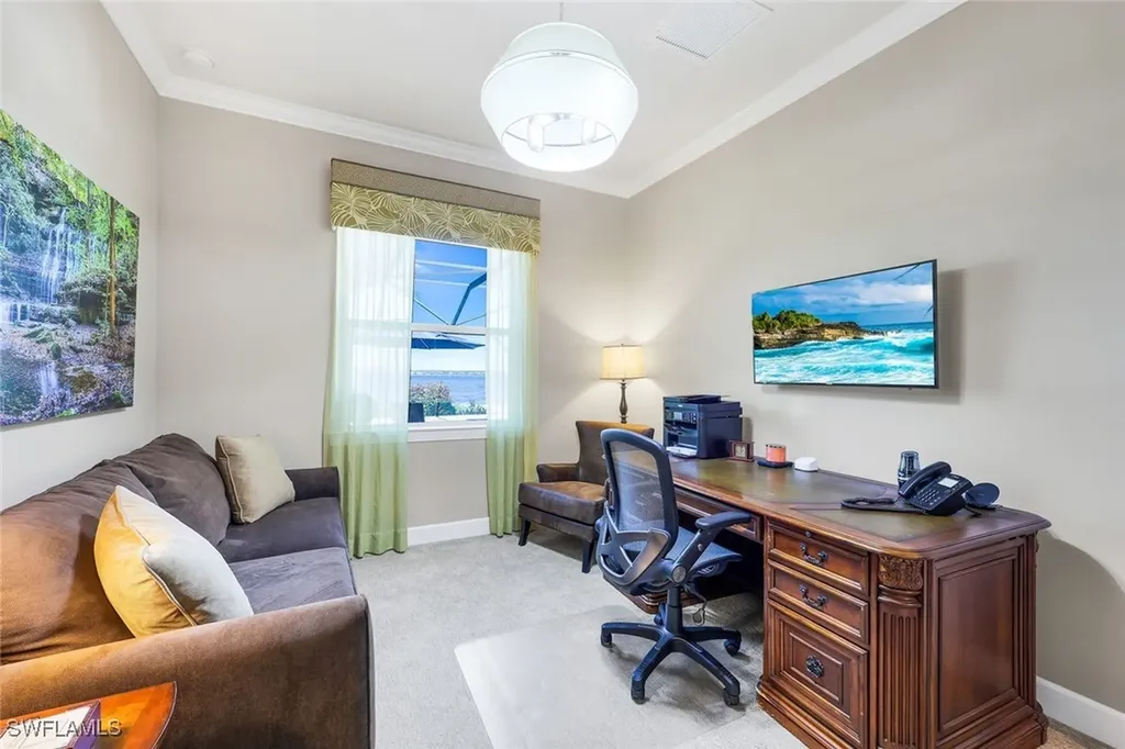 9075 Breakwater Drive Naples FL 34120