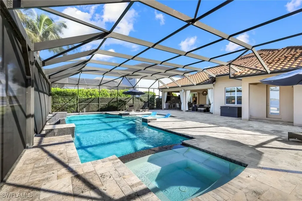 9075 Breakwater Drive Naples FL 34120