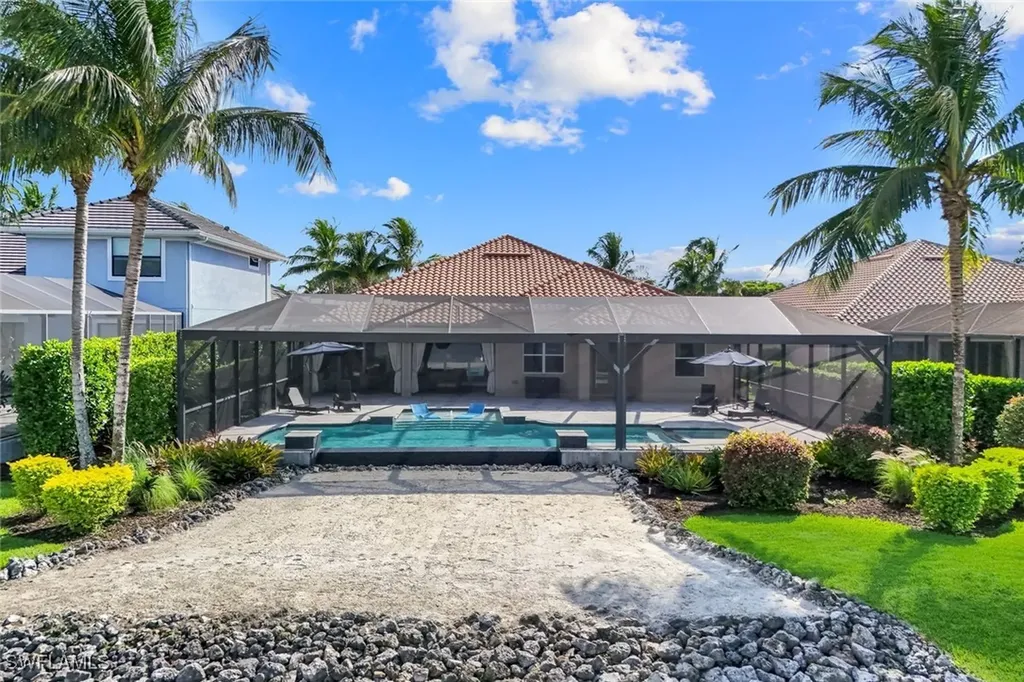 9075 Breakwater Drive Naples FL 34120