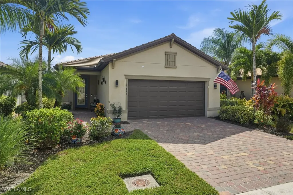 10845 Glenhurst Street Fort Myers FL 33913