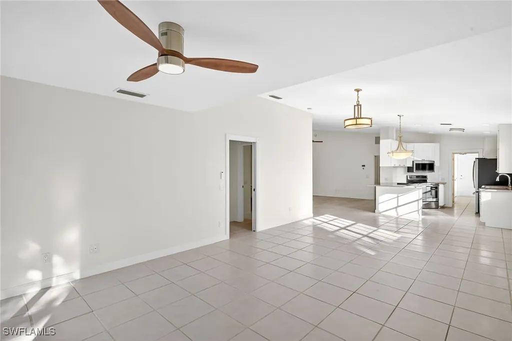 28160 Grossetto Way Bonita Springs FL 34135