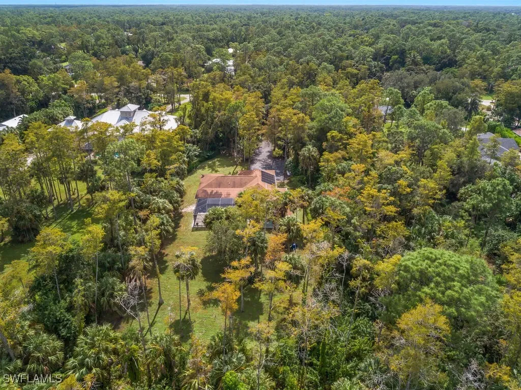5311 Hickory Wood Drive Naples FL 34119
