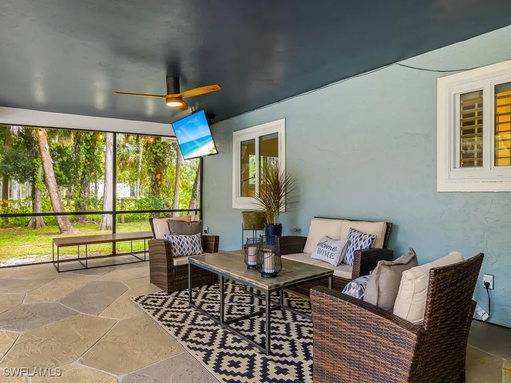 5311 Hickory Wood Drive Naples FL 34119