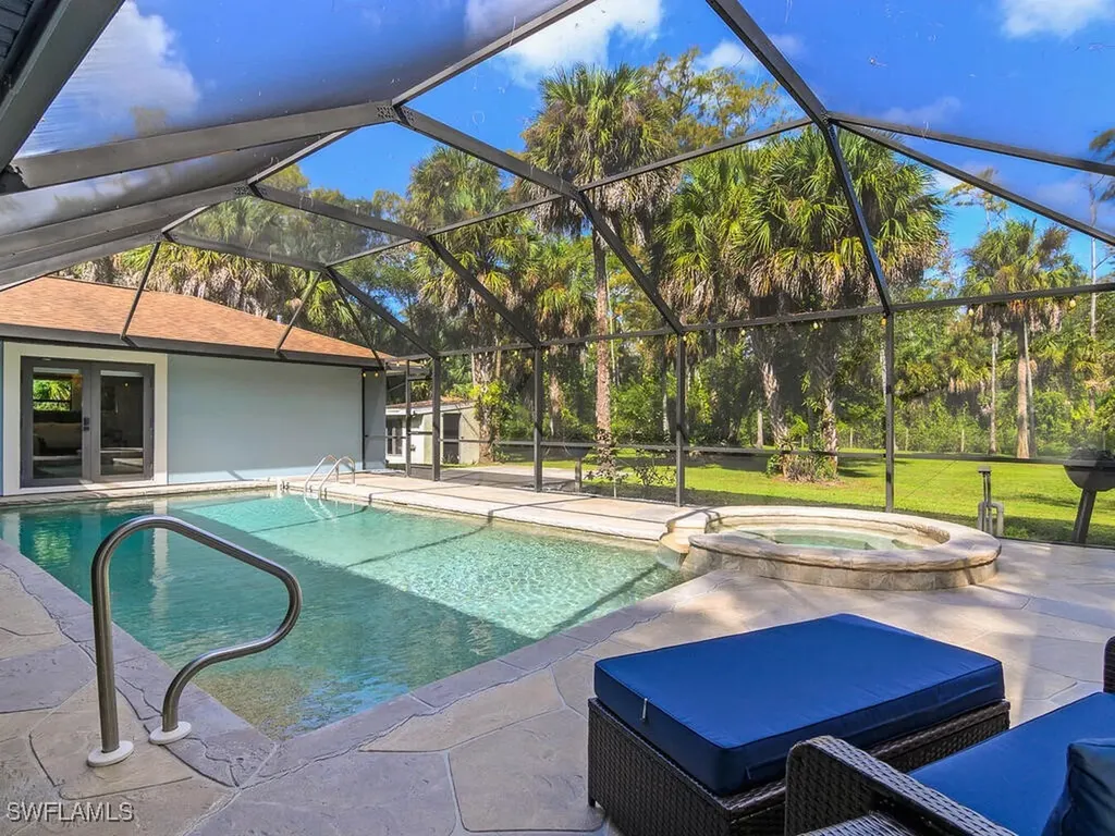 5311 Hickory Wood Drive Naples FL 34119