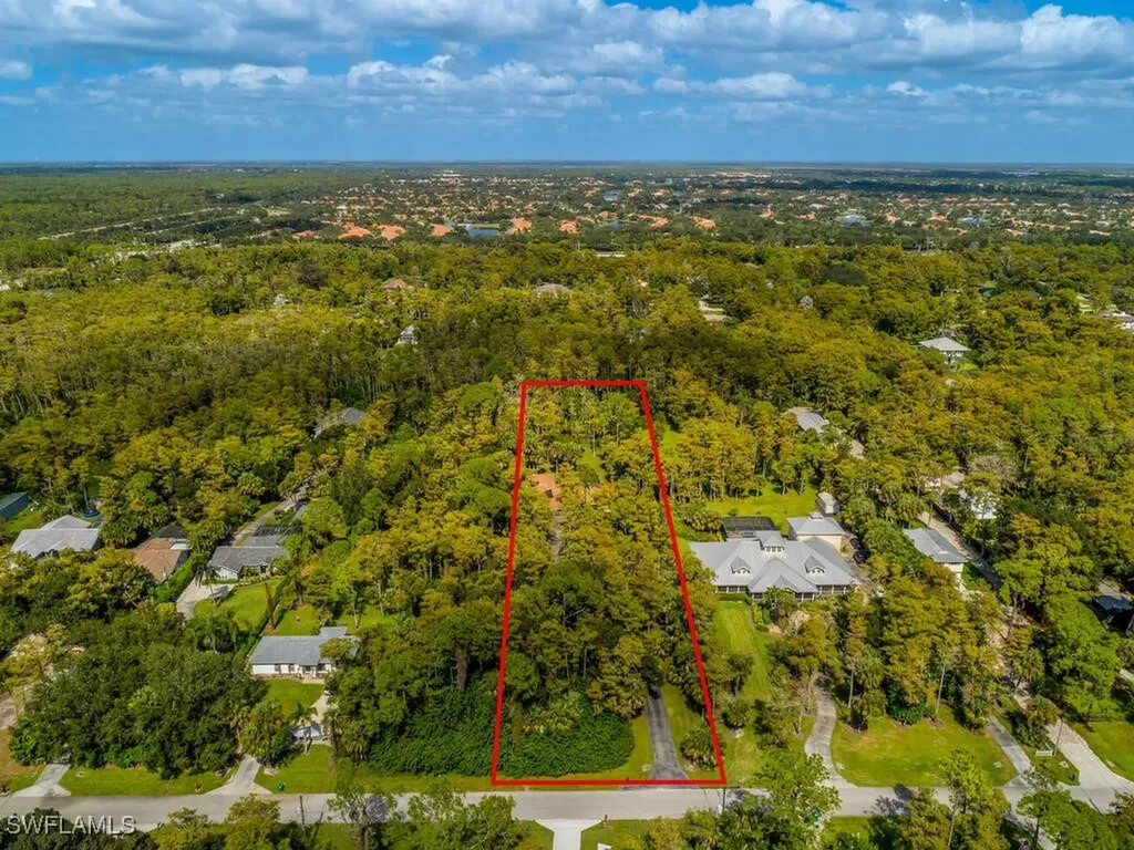 5311 Hickory Wood Drive Naples FL 34119
