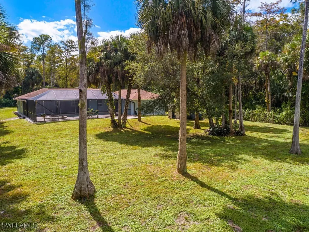 5311 Hickory Wood Drive Naples FL 34119