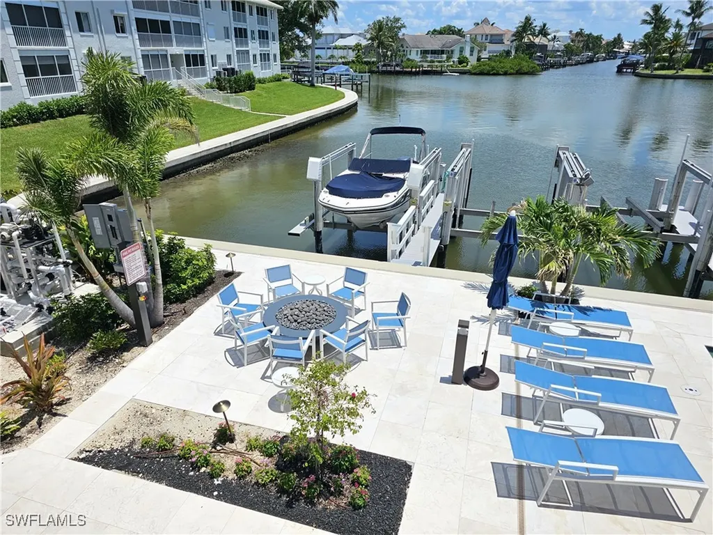 10620 Gulf Shore Drive Naples FL 34108