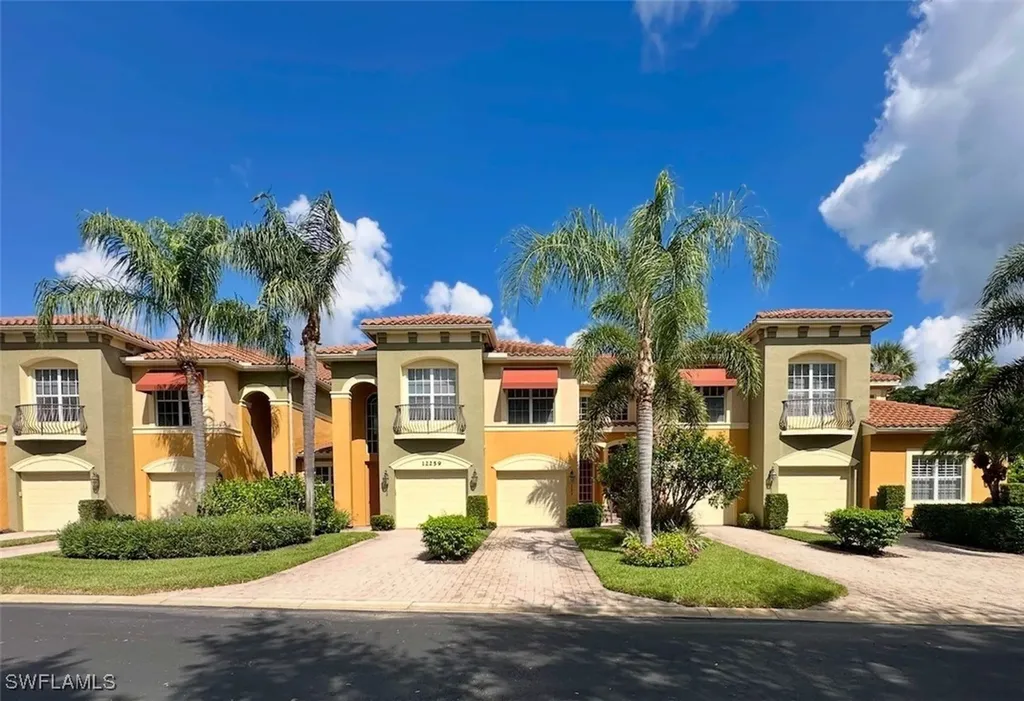 Bonita Springs FL, 12259 Toscana Way, Unit 202