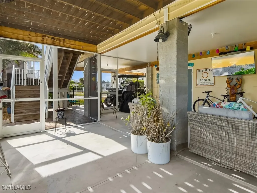 24536 Dolphin Street Bonita Springs FL 34134