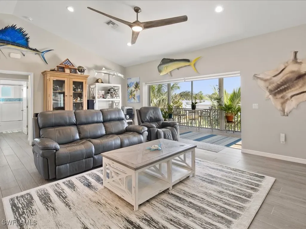24536 Dolphin Street Bonita Springs FL 34134