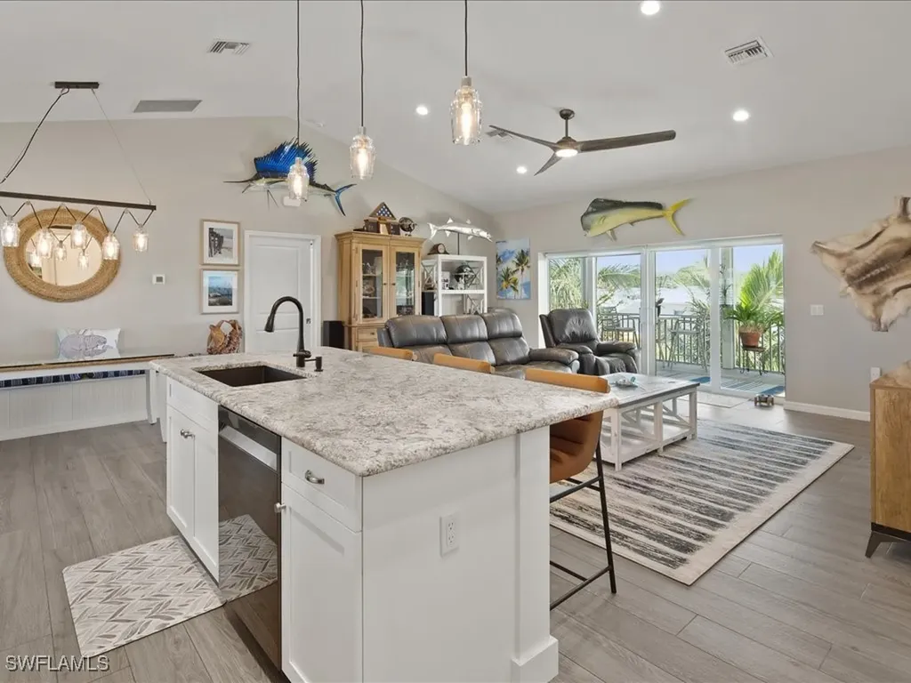 24536 Dolphin Street Bonita Springs FL 34134