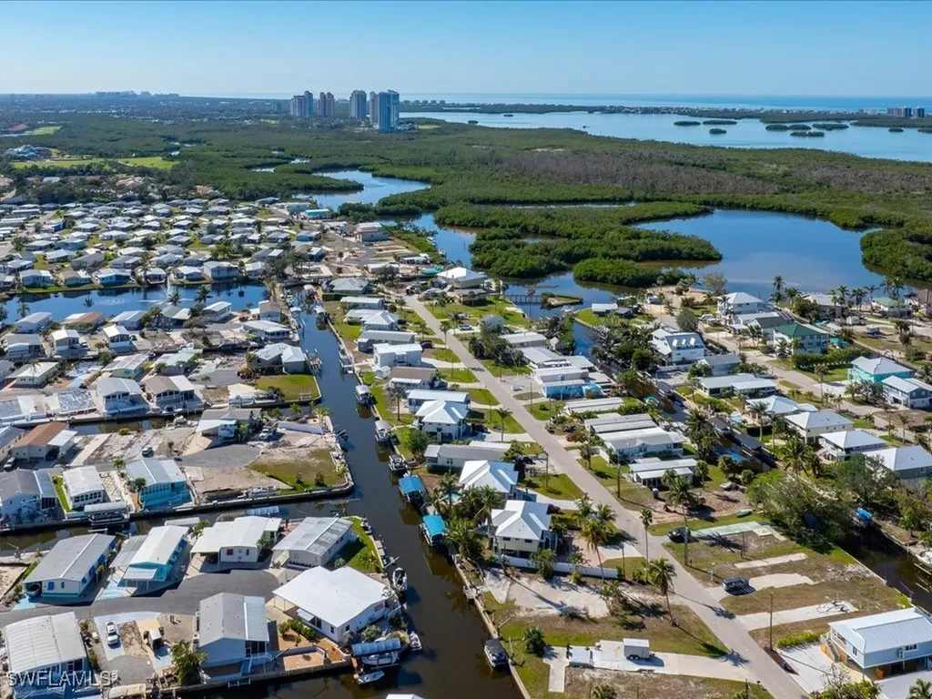 24536 Dolphin Street Bonita Springs FL 34134