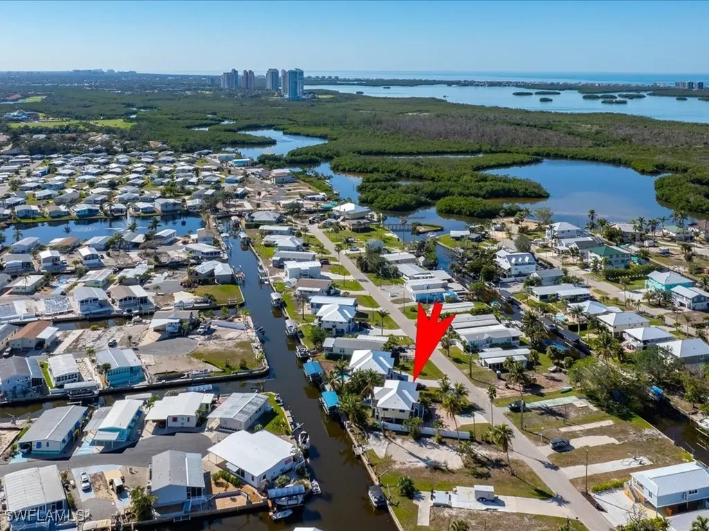 24536 Dolphin Street Bonita Springs FL 34134