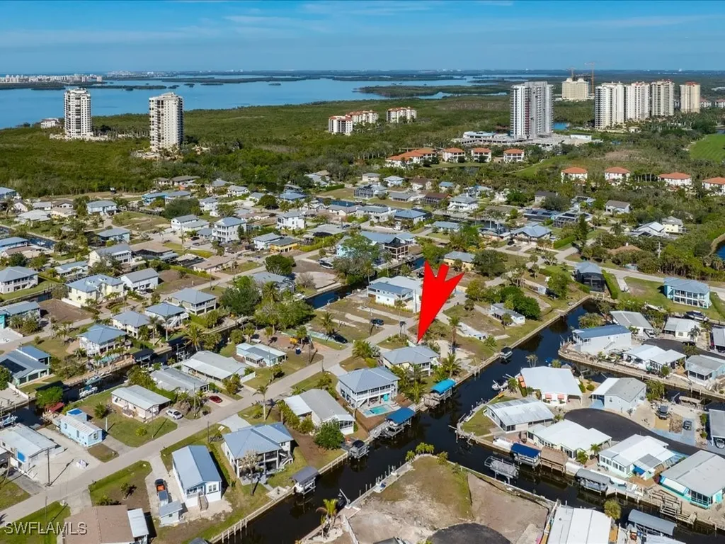 24536 Dolphin Street Bonita Springs FL 34134