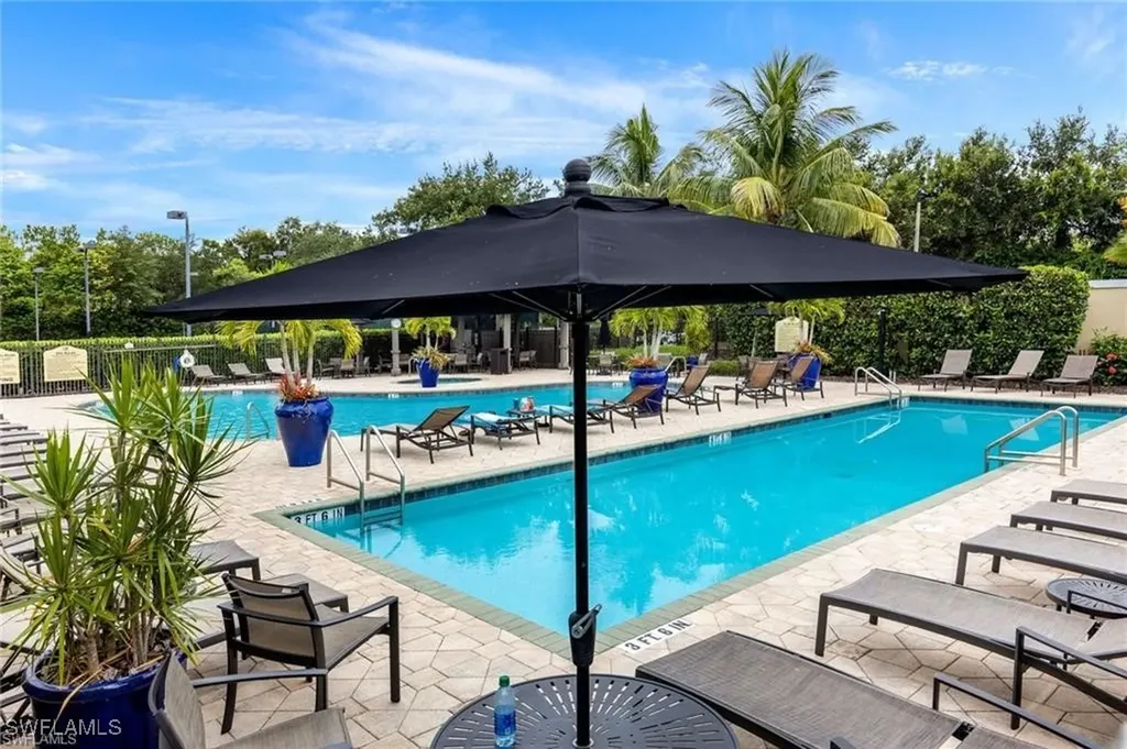 Naples FL, 2730 Cypress Trace Circle, Unit 2839