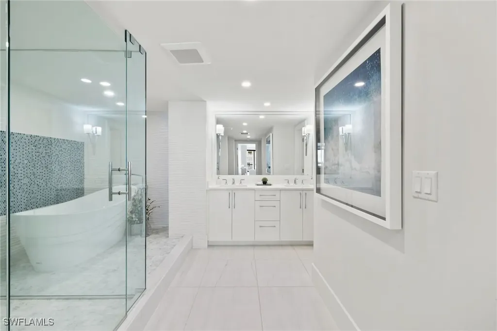 4401 Gulf Shore Boulevard N Naples FL 34103