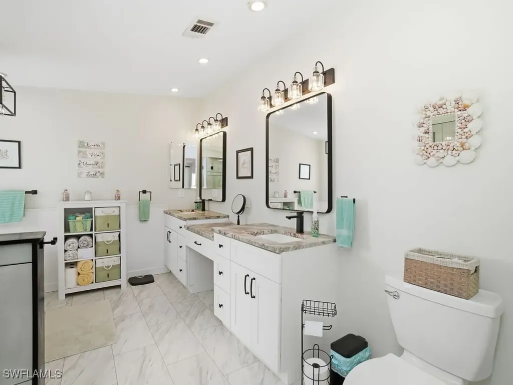 17550 Canal Cove Court Fort Myers Beach FL 33931