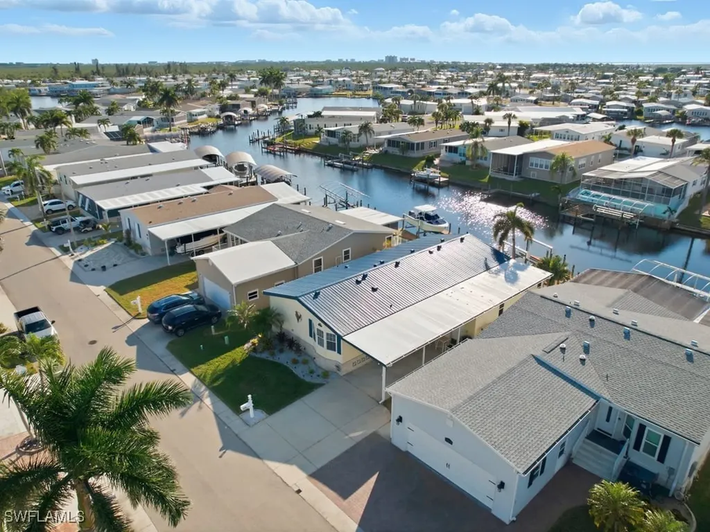 17550 Canal Cove Court Fort Myers Beach FL 33931