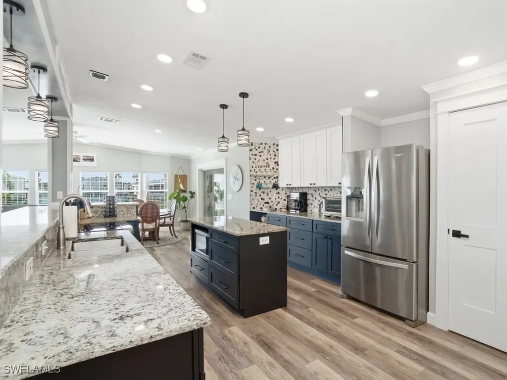 17550 Canal Cove Court Fort Myers Beach FL 33931