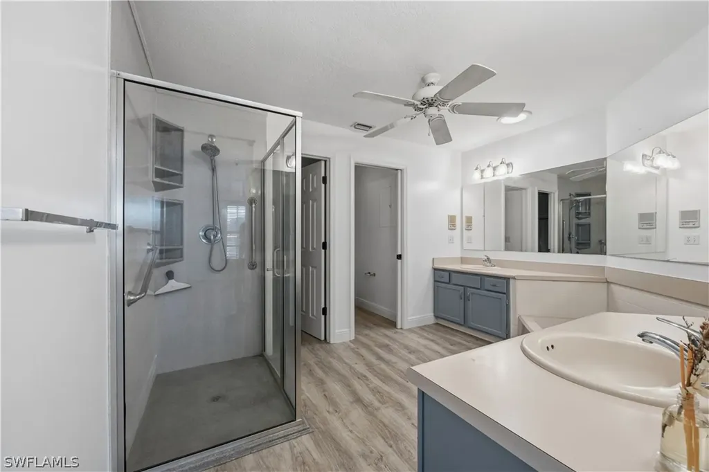 6654 Tannin Lane Naples FL 34109