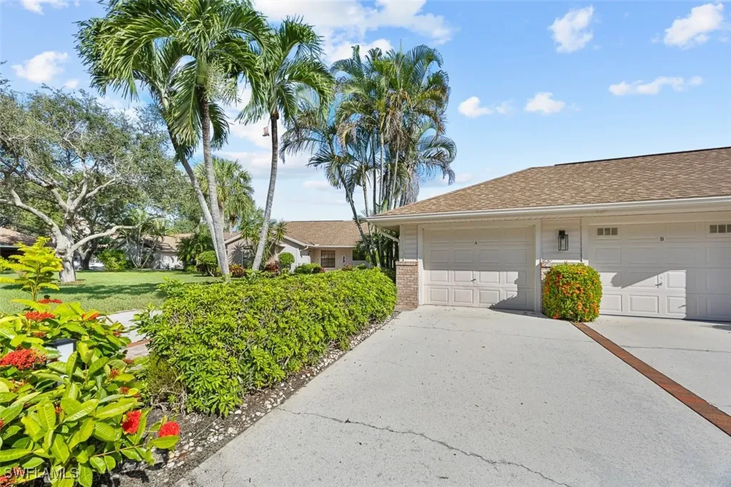 6654 Tannin Lane Naples FL 34109