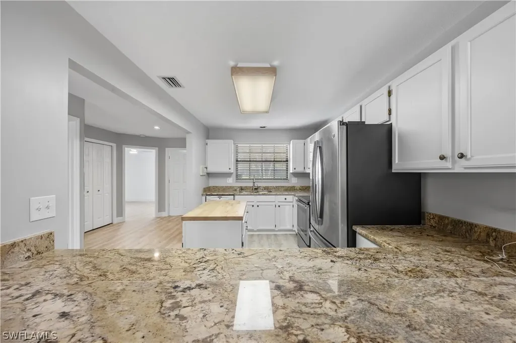 6654 Tannin Lane Naples FL 34109