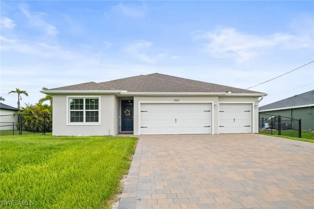 1921 NW 23rd Street Cape Coral FL 33993