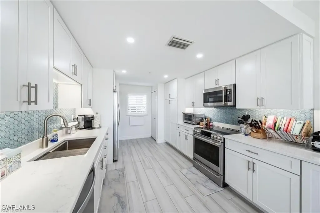 750 Waterford Drive Naples FL 34113