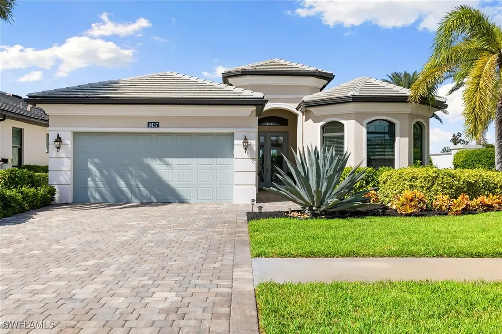 10137 Florence Circle Naples FL 34119
