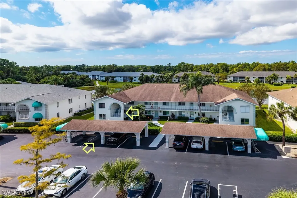 409 Gabriel Circle Naples FL 34104