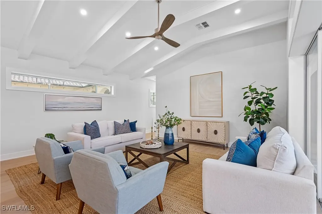 3133 Terramar Drive Naples FL 34119