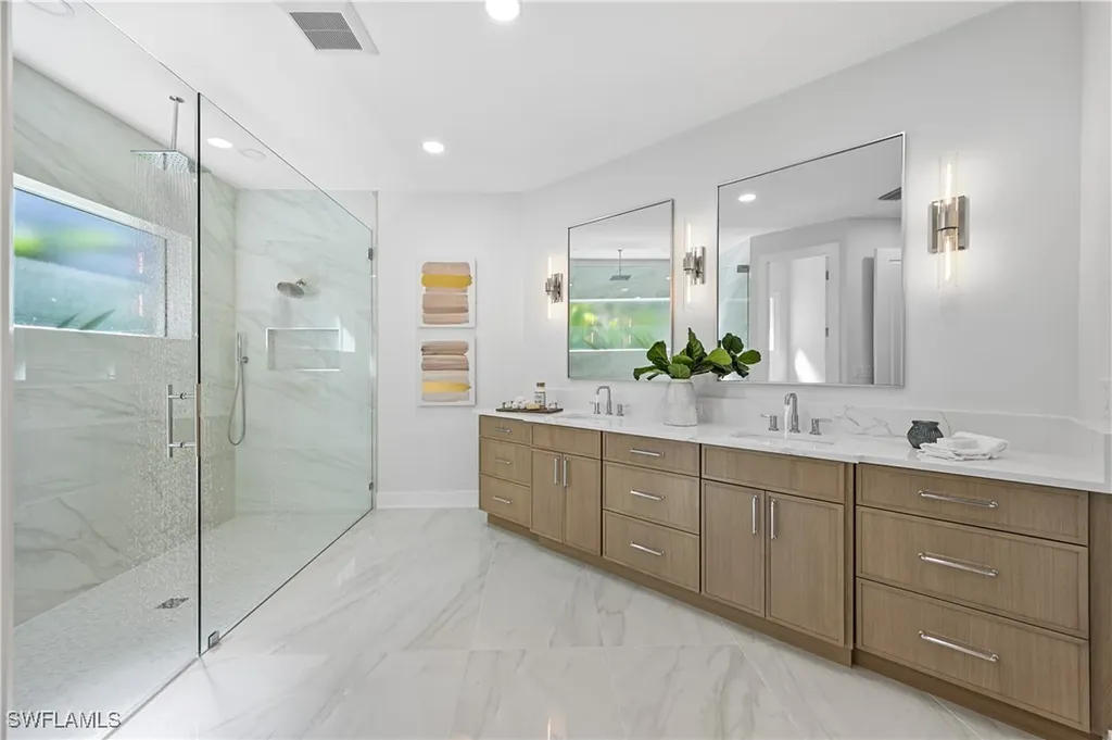 3133 Terramar Drive Naples FL 34119