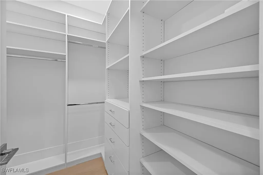 3133 Terramar Drive Naples FL 34119