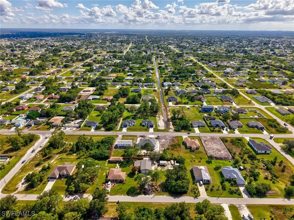 3419 8th Street SW Lehigh Acres FL 33976