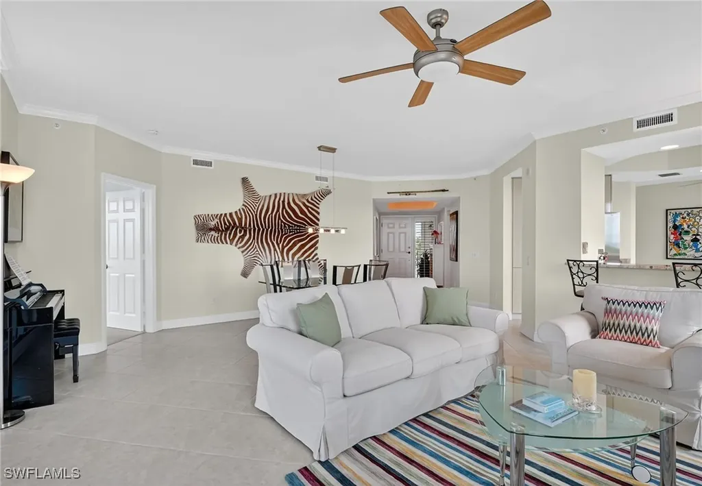 420 Cove Tower Drive Naples FL 34110