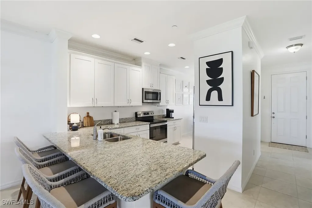 9374 Pocida Court Naples FL 34119