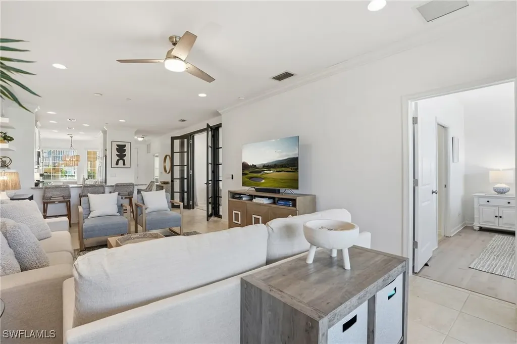 9374 Pocida Court Naples FL 34119