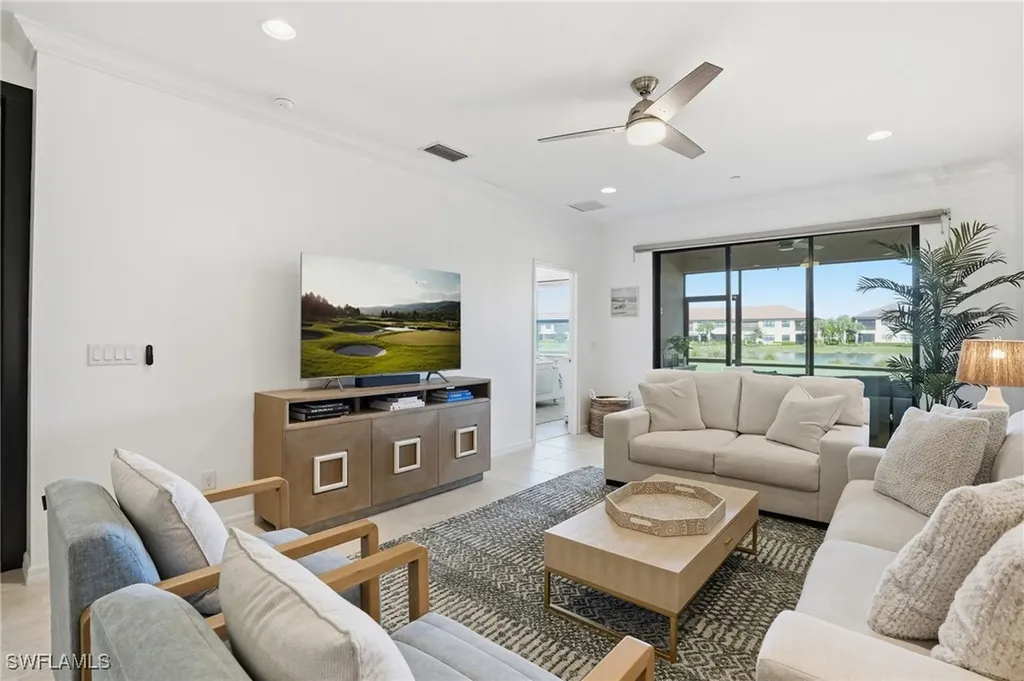 9374 Pocida Court Naples FL 34119