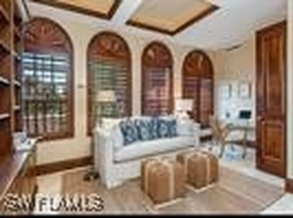 4000 Gulf Shore Boulevard N Naples FL 34103