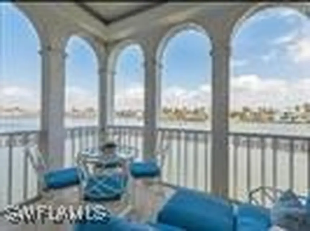 4000 Gulf Shore Boulevard N Naples FL 34103