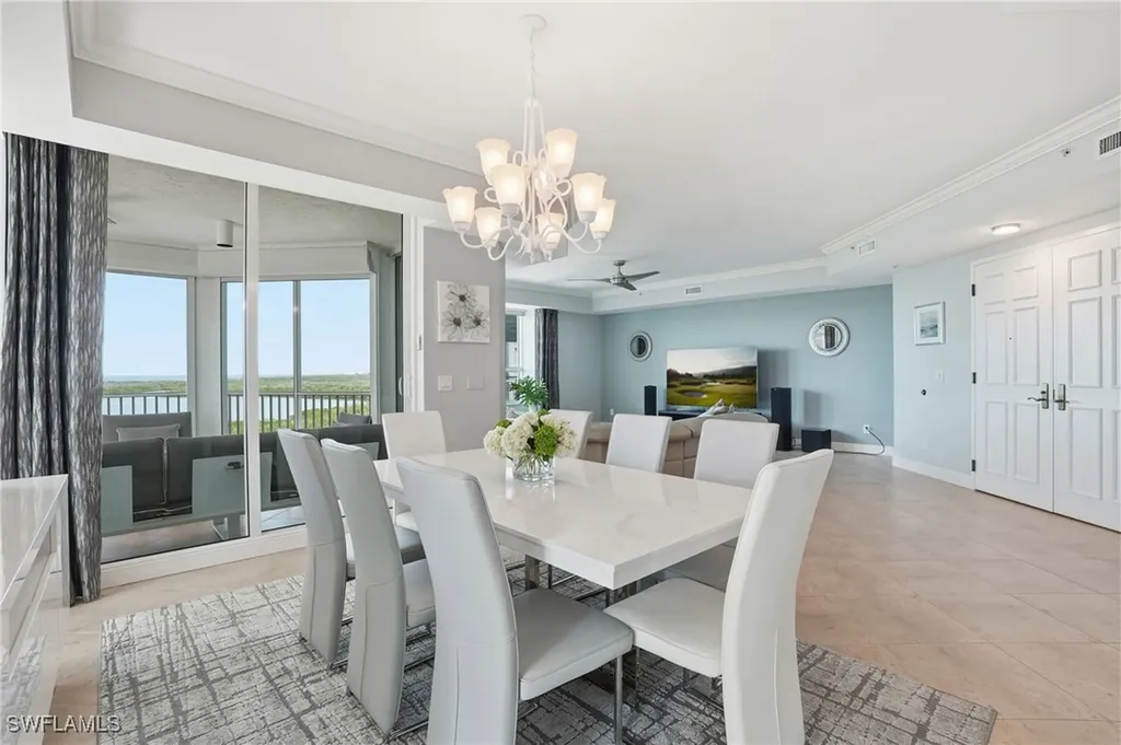 285 Grande Way Naples FL 34110