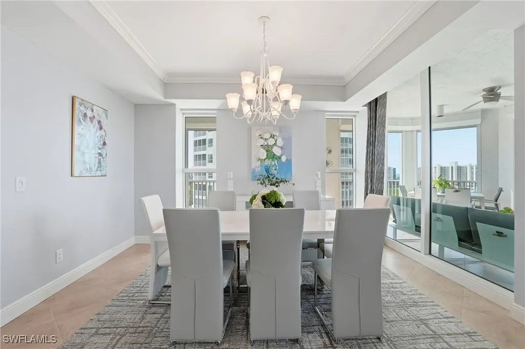 285 Grande Way Naples FL 34110